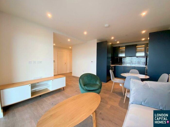 2 Bedroom Apartment To Rent In Alington House, Mary Neuner Road, London, N8