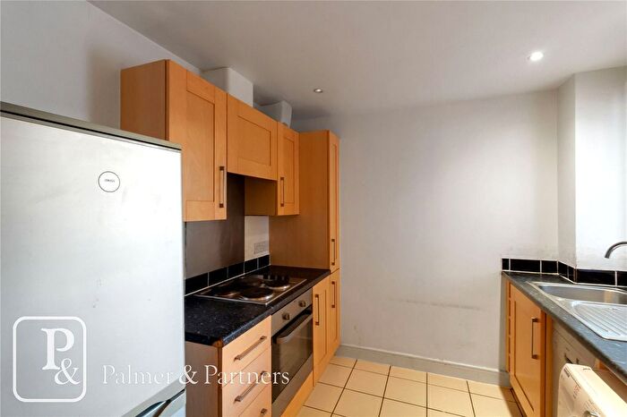 2 Bedroom Flat For Sale In Propelair Way, Colchester, Essex, CO4