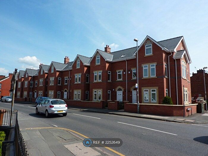 1 Bedroom Flat To Rent In Mulsanne Row, Crewe, CW1