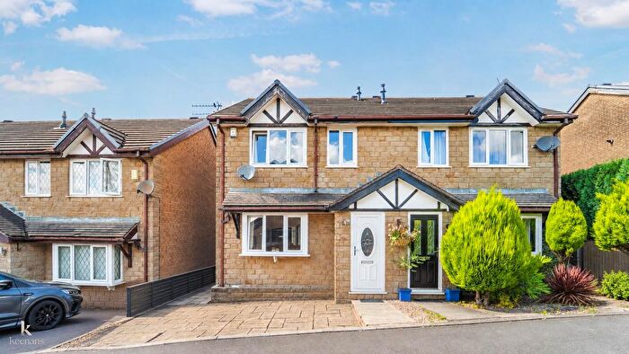 3 Bedroom Semi-Detached House For Sale In Wellfield, Clayton Le Moors, Accrington, BB5