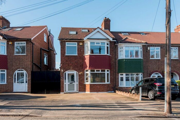 4 Bedroom Terraced House To Rent In Grantock Road, Walthamstow E17