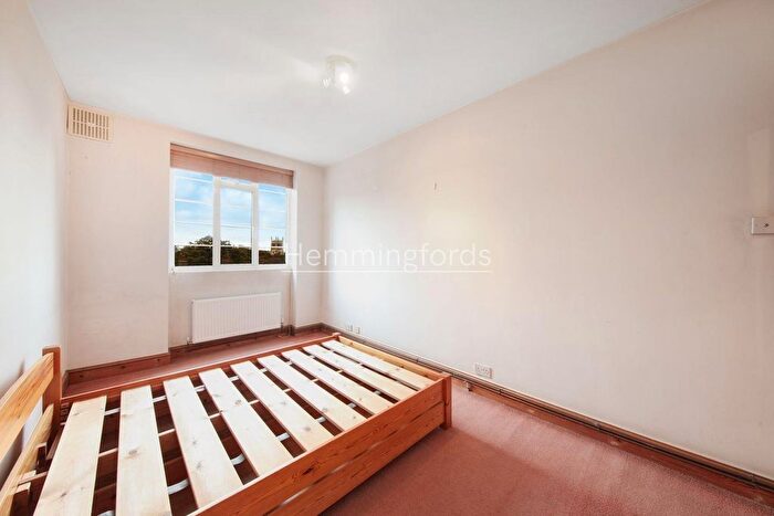 1 Bedroom Flat For Sale In Angel House, Pentonville Road, N1