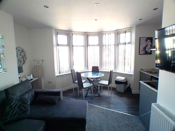 1 Bedroom Flat To Rent In Mersey Road, Blackpool, FY4