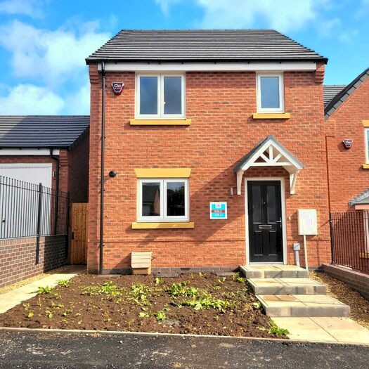 3 Bedroom Detached House To Rent In Burnham Way, Long Buckby, NN6