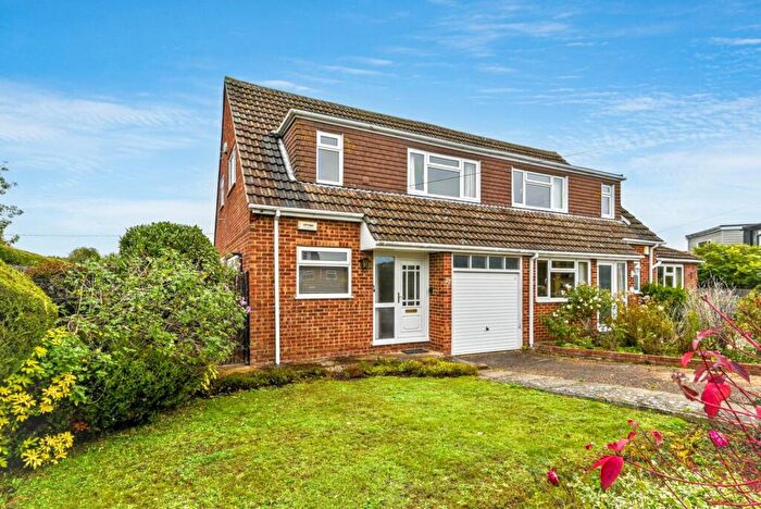 3 Bedroom Semi-Detached House For Sale In Trueman Close, Blean, CT2