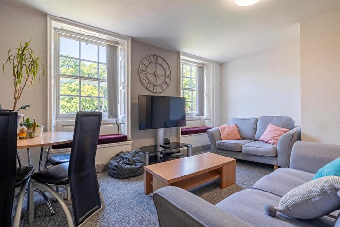 3 Bedroom Private Halls To Rent In Castle Hill, Lancaster, LA1