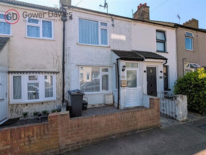 3 Bedroom Terraced House To Rent In Elm Road, Grays, RM17