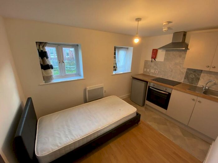 Studio To Rent In Eastside Place, Railway Road, Newhaven, BN9