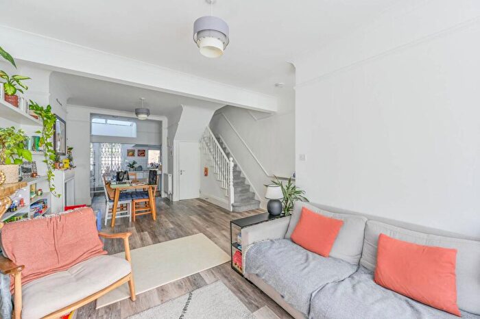 4 Bedroom House To Rent In Mossbury Road, Clapham Junction, London, SW11