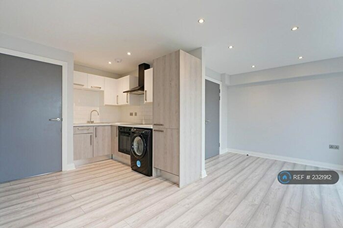 1 Bedroom Flat To Rent In Bamford Point, Sheffield, S6