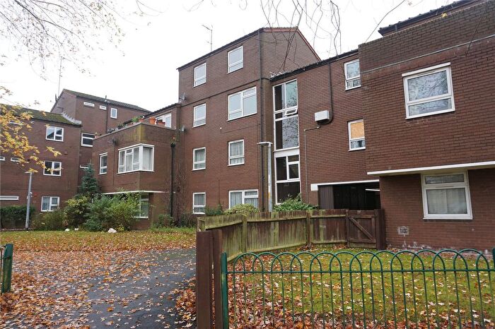 2 Bedroom Flat To Rent In Boulton Grange, Randlay, Telford, Shropshire, TF3