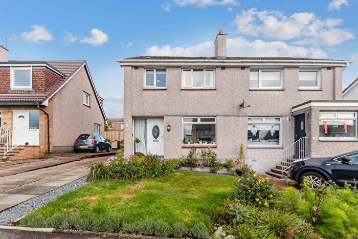 3 Bedroom Semi-Detached House For Sale In Rokeby Crescent, Strathaven, Lanarkshire, ML10
