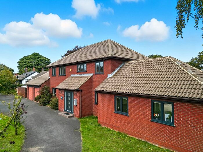 4 Bedroom Detached House For Sale In Felixstowe Road, Nacton, Ipswich, IP10
