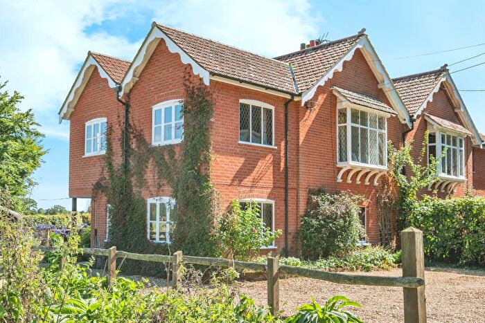 4 Bedroom Cottage For Sale In Hall Cottages, Burgh, Norwich, NR11