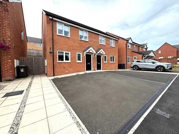 3 Bedroom Semi-Detached House For Sale In Belsay Close, Chester-Le-Street, DH2