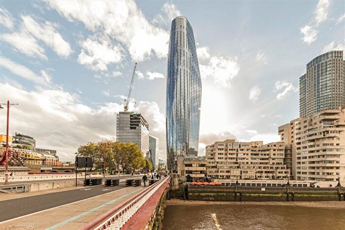 3 Bedroom Flat For Sale In Blackfriars Road, Southwark, SE1