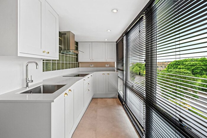 3 Bedroom Flat To Rent In St Johns Wood Park, St Johns Wood, NW8