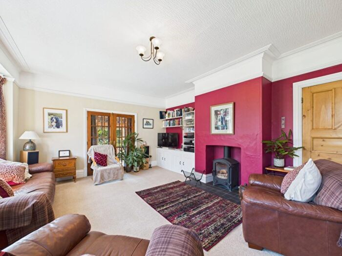 5 Bedroom Detached House For Sale In Lowdale Lane, Sleights, YO22