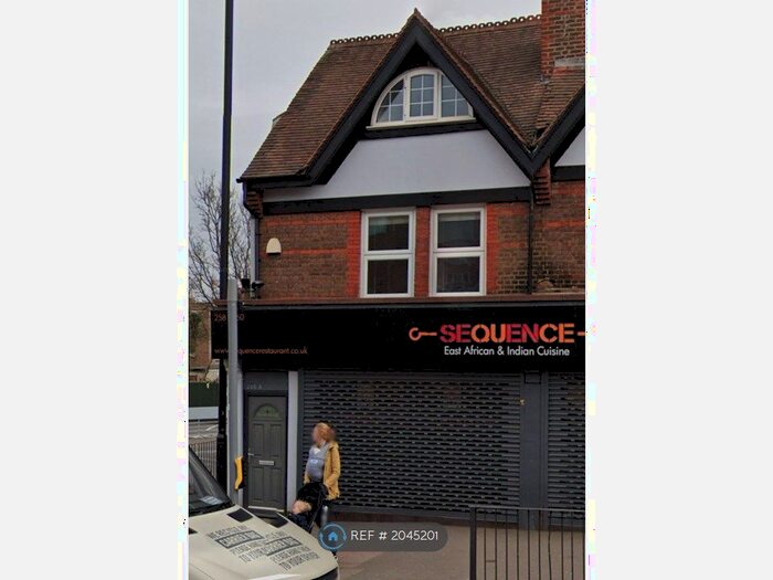 3 Bedroom Flat To Rent In St. Albans Road, Watford, WD24