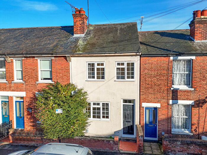 2 Bedroom End Of Terrace House For Sale In Grove Road, Old Moulsham, Chelmsford, CM2