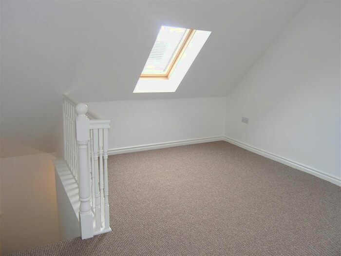 2 Bedroom Semi-Detached House To Rent In Welldeck Road, Hartlepool, TS26