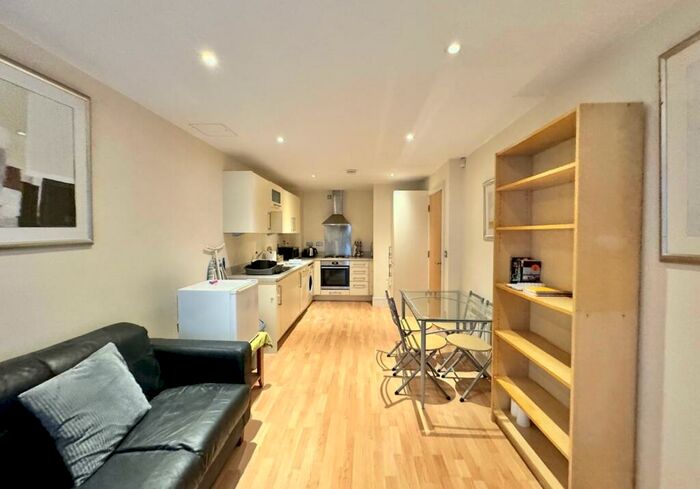 1 Bedroom Apartment To Rent In Manor Road, Edgbaston, Birmingham, B16