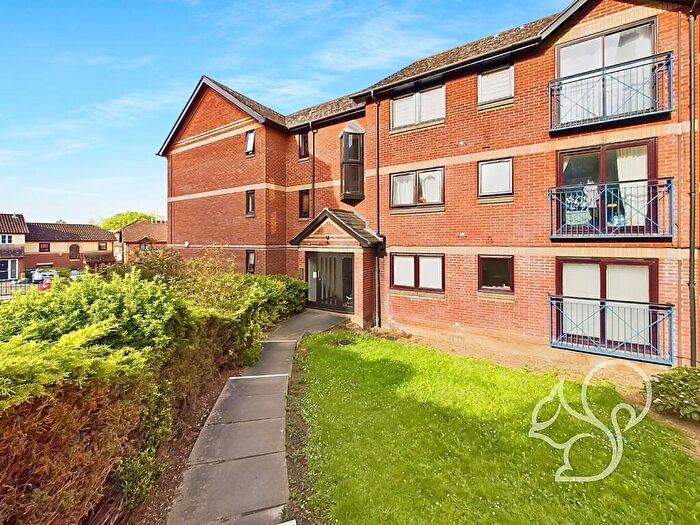 2 Bedroom Apartment To Rent In Claremont Heights, Colchester, CO1