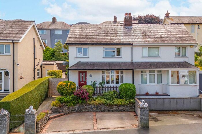 3 Bedroom Semi-detached House For Sale In Cemlyn Park, Penmaenmawr, LL34