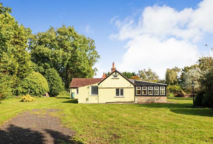 3 Bedroom Cottage For Sale In Usselby, Market Rasen, LN8