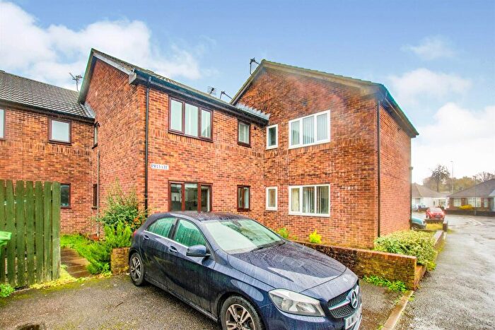 1 Bedroom Maisonette For Sale In Brook Court, Cardiff, CF5