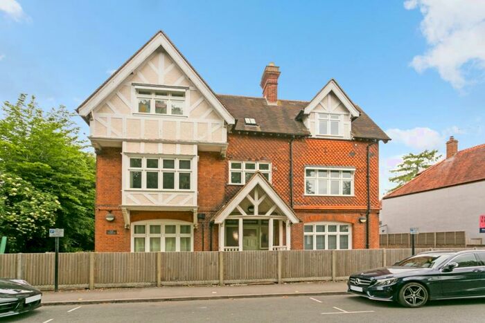 1 Bedroom Flat To Rent In Institute Road Marlow, SL7