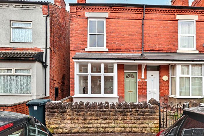 3 Bedroom Semi Detached House For Sale In Mayfield Road, Carlton, Nottingham, NG4
