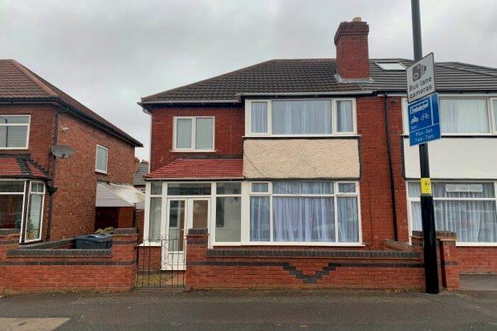 3 Bedroom Property To Rent In Stechford, Birmingham B33