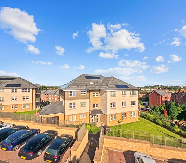 2 Bedroom Flat To Rent In Brunton Street, Flat /, Cathcart, Glasgow, G44