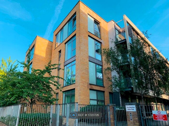2 Bedroom Flat To Rent In Greenwich, London, SE10