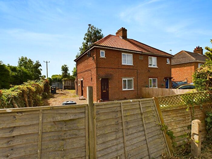 3 Bedroom Semi-Detached House For Sale In The Causeway, Stow Bridge, King's Lynn, PE34