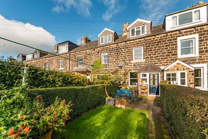 3 Bedroom Terraced House For Sale In Elm Terrace, Otley, LS21