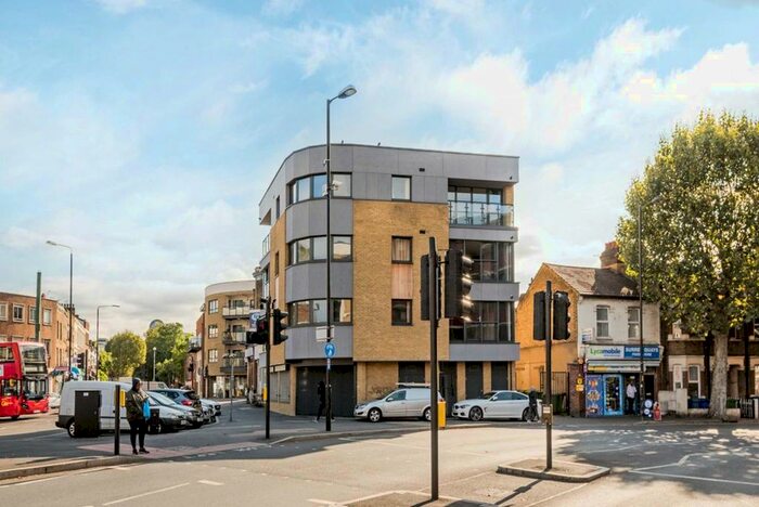 Studio To Rent In Rotherhithe New Road, London, SE16