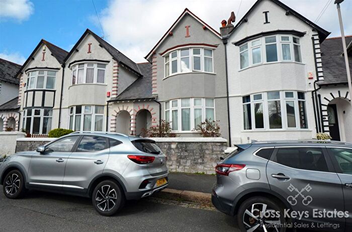 3 Bedroom Terraced House For Sale In Waterloo Street, Stoke, PL1