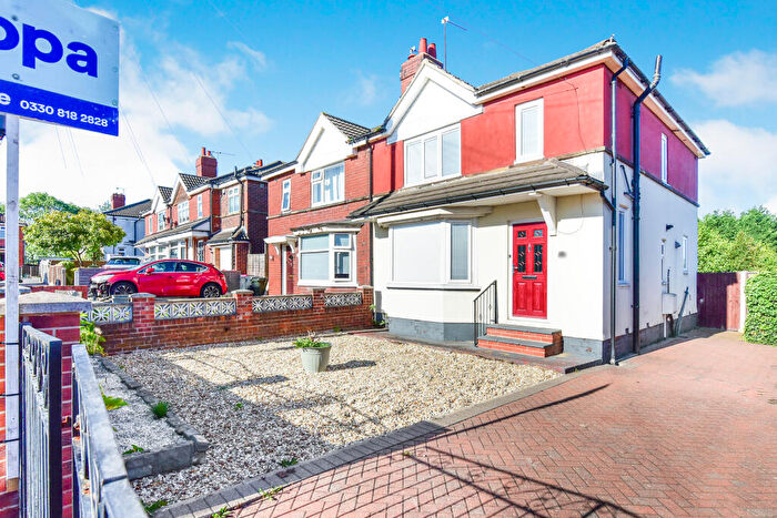 3 Bedroom Semi-Detached House For Sale In Highfield Road, Rotherham, S61