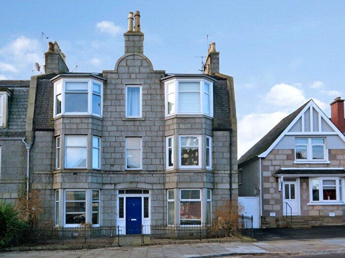 1 Bedroom Flat To Rent In Abergeldie Road, Aberdeen, AB10