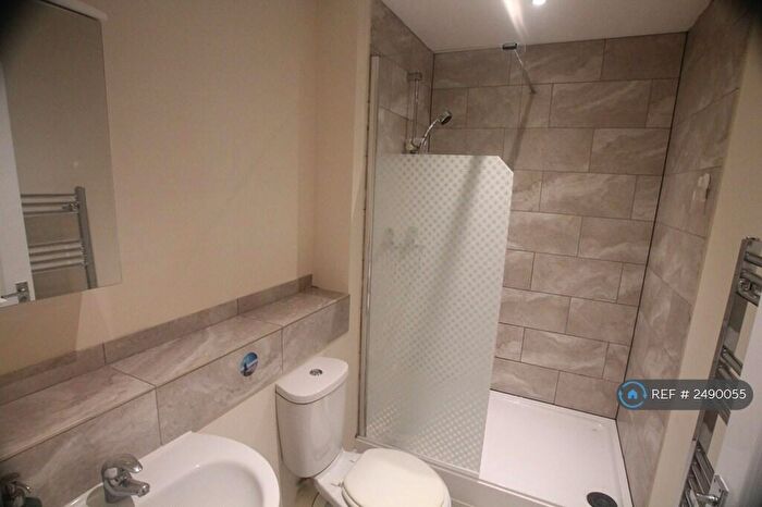 1 Bedroom Flat To Rent In Dore Close, Northampton, NN3