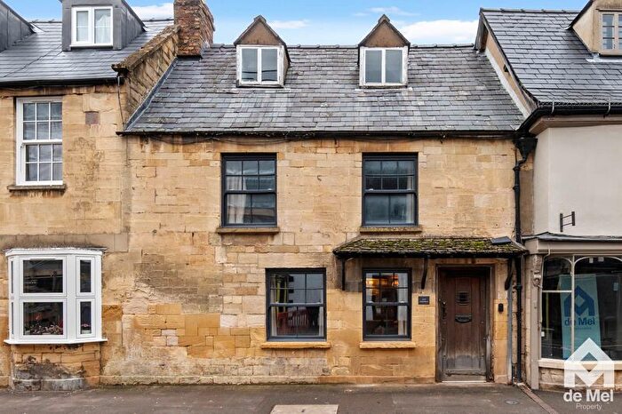 3 Bedroom Terraced House For Sale In North Street, Winchcombe, GL54