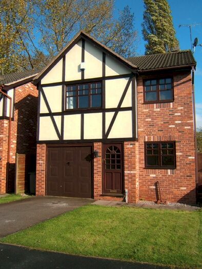 4 Bedroom Detached House To Rent In Danebower Road, Trentham, ST4