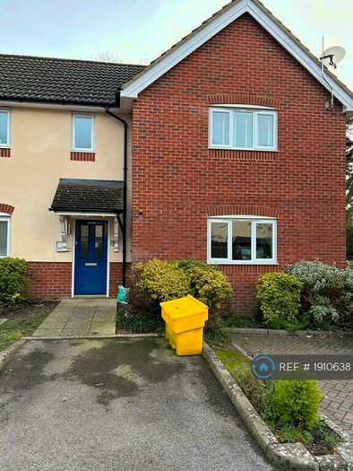 2 Bedroom Flat To Rent In St. Georges Road, Tidworth, SP9