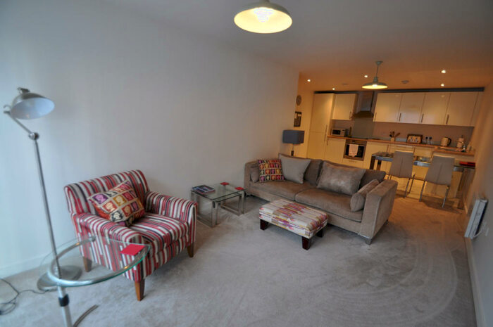 2 Bedroom Apartment To Rent In Freedom Quay, Railway Street, Hull, North Humberside, HU1