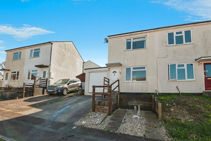 2 Bedroom Semi Detached House For Sale In Kirby Close, Axminster, EX13