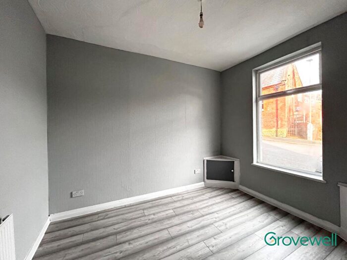 4 Bedroom Terraced House To Rent In Fitzroy Street, Millbrook, Stalybridge, SK15