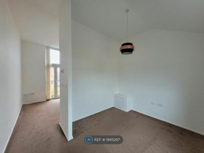 1 Bedroom Flat To Rent In Mill Meadow, North Cornelly, Bridgend, CF33