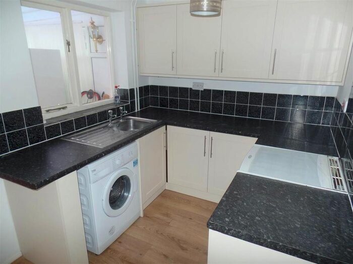 2 Bedroom Terraced House To Rent In Spilsby Close, Lincoln, LN6